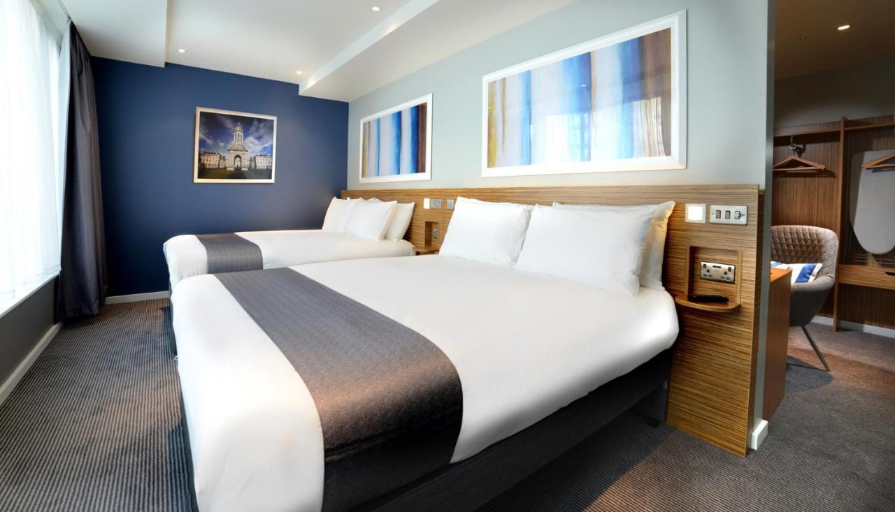 Travelodge Plus Dublin City Centre Exteriör bild